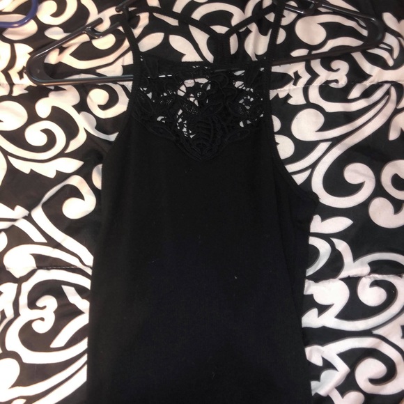 Tops - Picture 13 of 16